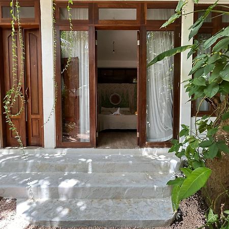 Sannyas Boutique Hotel Улувату Екстер'єр фото